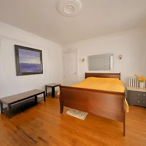 https://niagara-5-bedroom-vacation-home.niagara-fallshotels.com